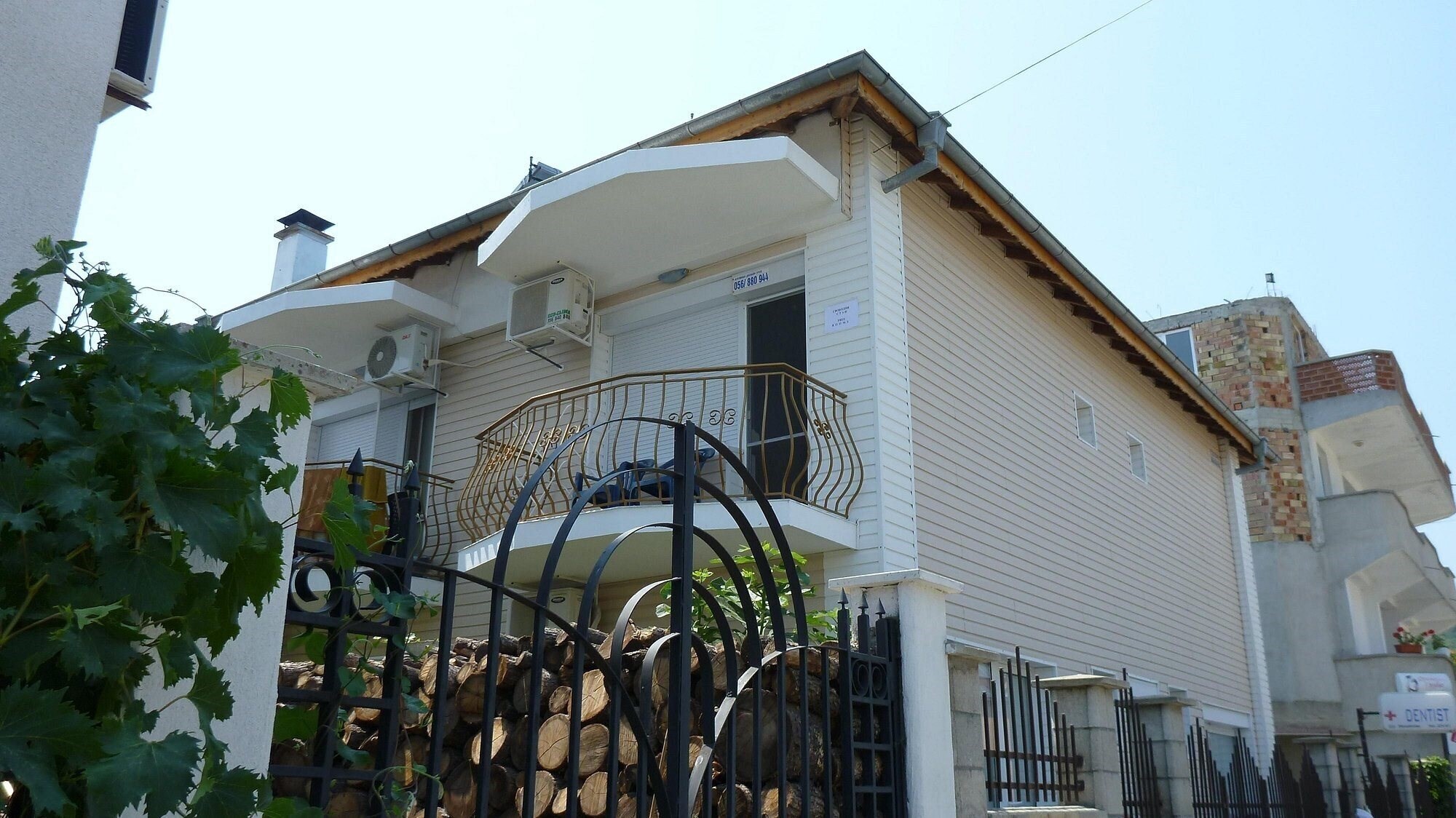 Отель Villa Reni 2*